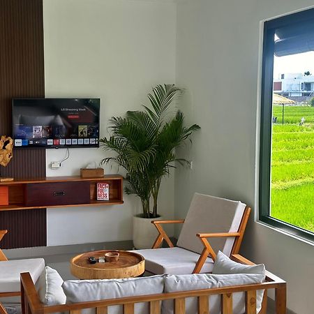 Villa In Seminyak Villa Mitra Dua Ricefield View Relax เกอโรโบกัน ภายนอก รูปภาพ