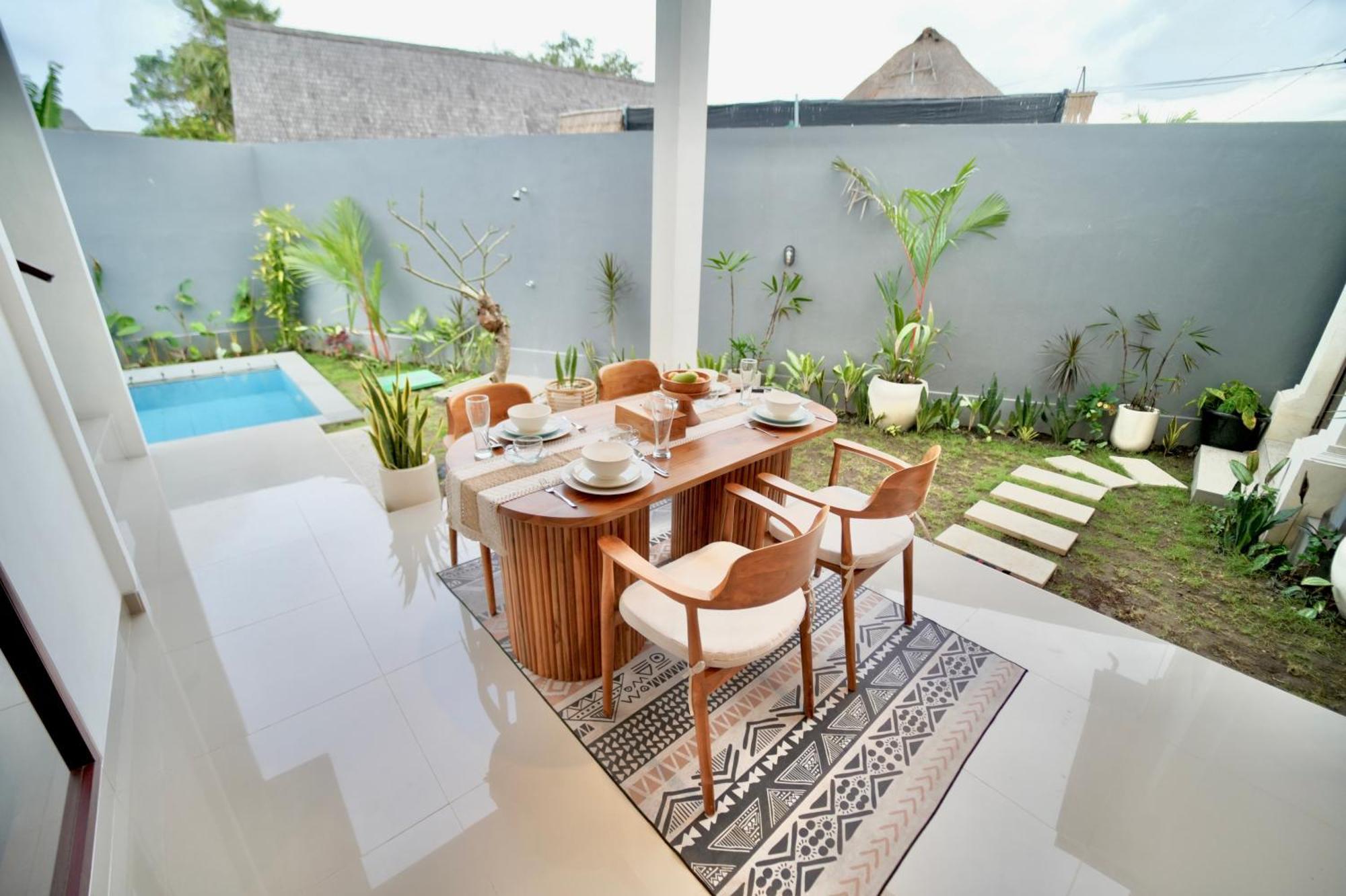 Villa In Seminyak Villa Mitra Dua Ricefield View Relax เกอโรโบกัน ภายนอก รูปภาพ